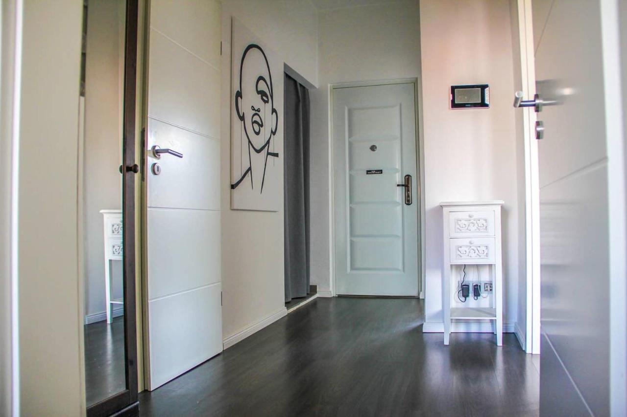 Exklusive 2 Zimmer Wohnung Mit Balkon In Top Lage! BRE エクステリア 写真